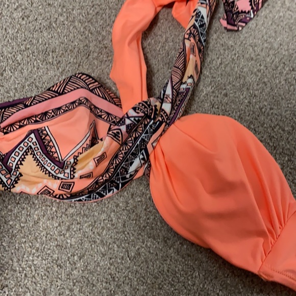 Swim top - Picture 2 of 4